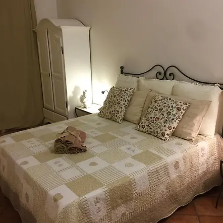 Bed & Breakfast Podere Casa Bianca