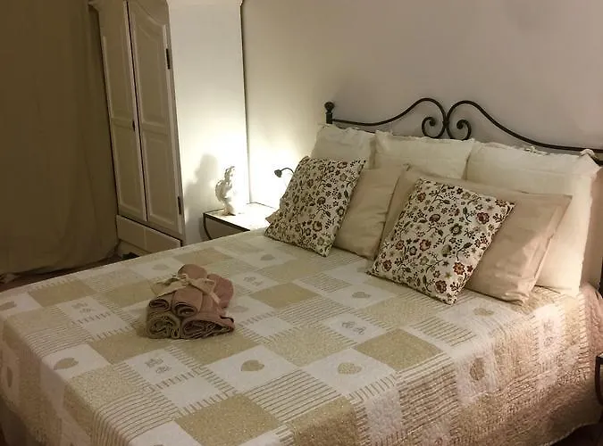 Bed & Breakfast Podere Casa Bianca